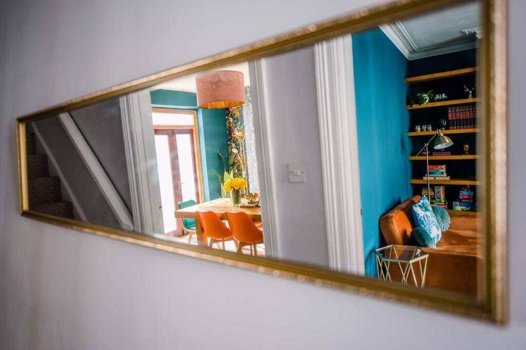 Gorgeous Victorian House Sleeps 6 In Cardiff Villa Bagian luar foto