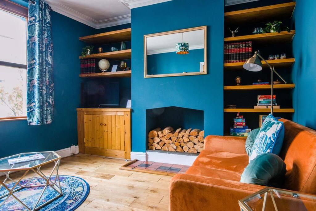 Gorgeous Victorian House Sleeps 6 In Cardiff Villa Bagian luar foto