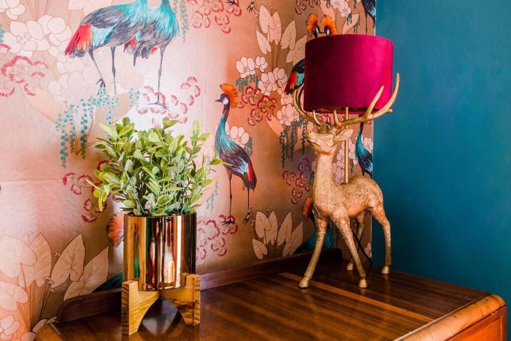 Gorgeous Victorian House Sleeps 6 In Cardiff Villa Bagian luar foto