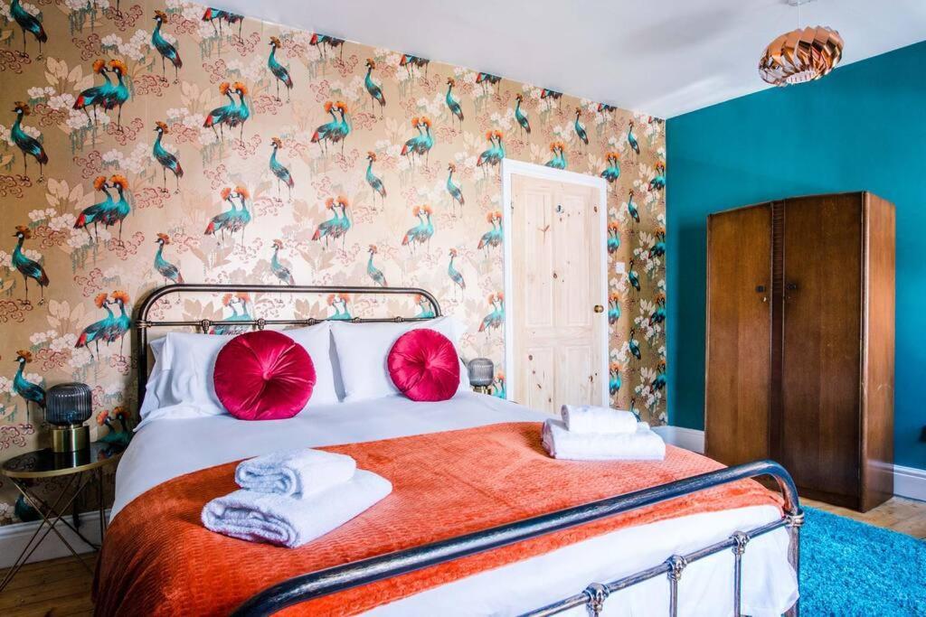 Gorgeous Victorian House Sleeps 6 In Cardiff Villa Bagian luar foto
